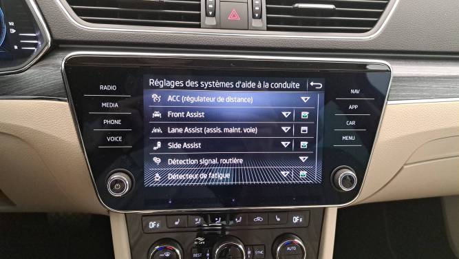 Superb Combi 1.4 TSI PHEV 218 ch DSG6