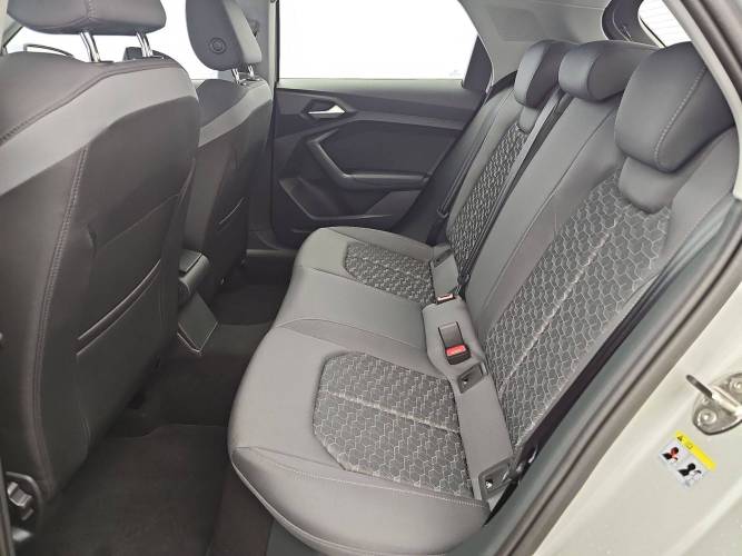 A1 Sportback 30 TFSI 116 ch S tronic 7