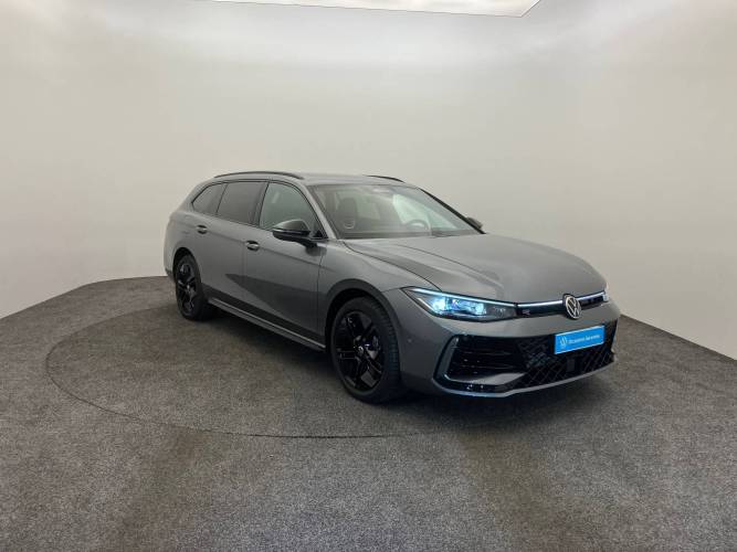 Passat 1.5 eHybrid 272 DSG6