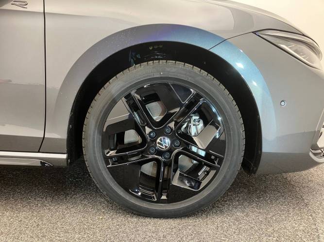 Passat 1.5 eHybrid 272 DSG6