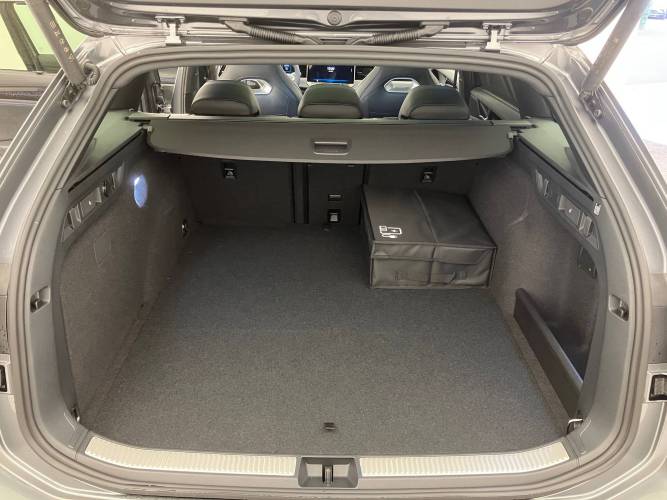 Passat 1.5 eHybrid 272 DSG6