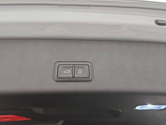 Q3 e-hybrid 272 ch S tronic 6