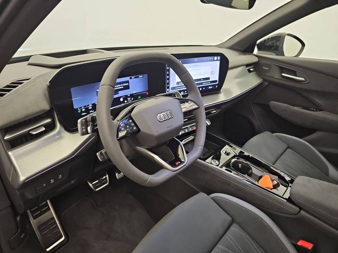 Q3 e-hybrid 272 ch S tronic 6