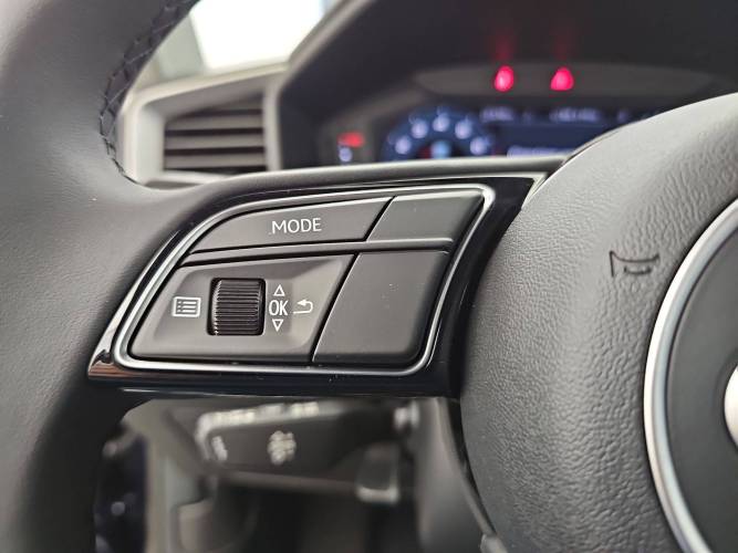 A1 Sportback 25 TFSI 95 ch S tronic 7