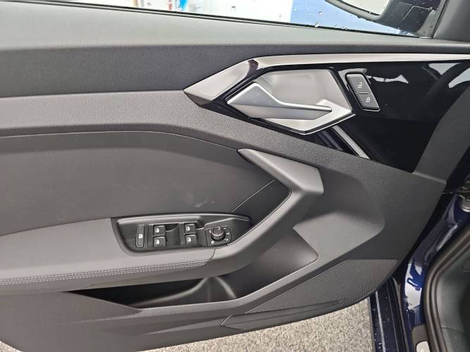 A1 Sportback 25 TFSI 95 ch S tronic 7