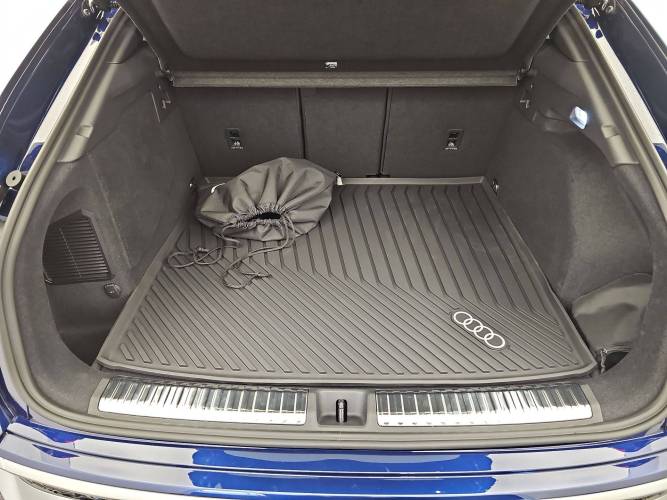 Q3 Sportback e-hybrid 272 ch S tronic 6