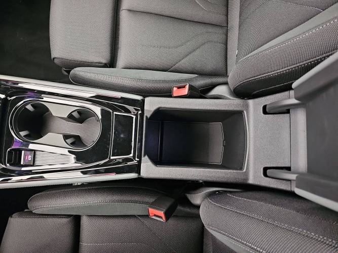 Q3 Sportback e-hybrid 272 ch S tronic 6