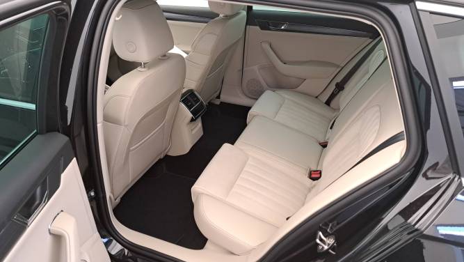 Superb Combi 1.4 TSI PHEV 218 ch DSG6