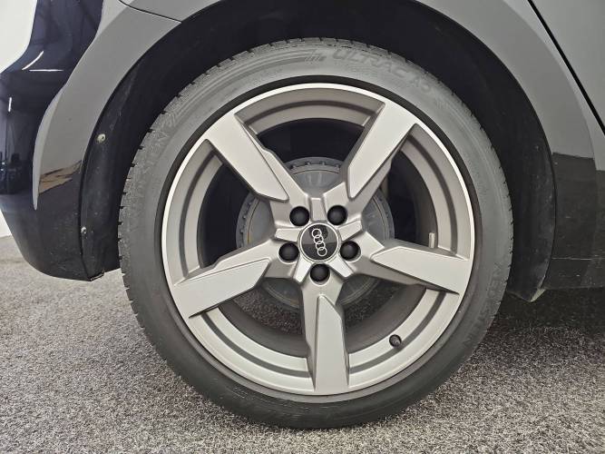A1 Sportback 25 TFSI 95 ch S tronic 7