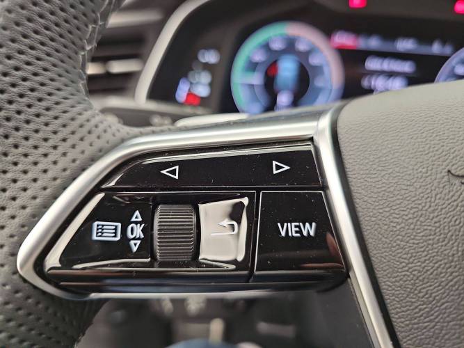 A6 Avant 50 TFSIe 299 ch S tronic 7 Quattro