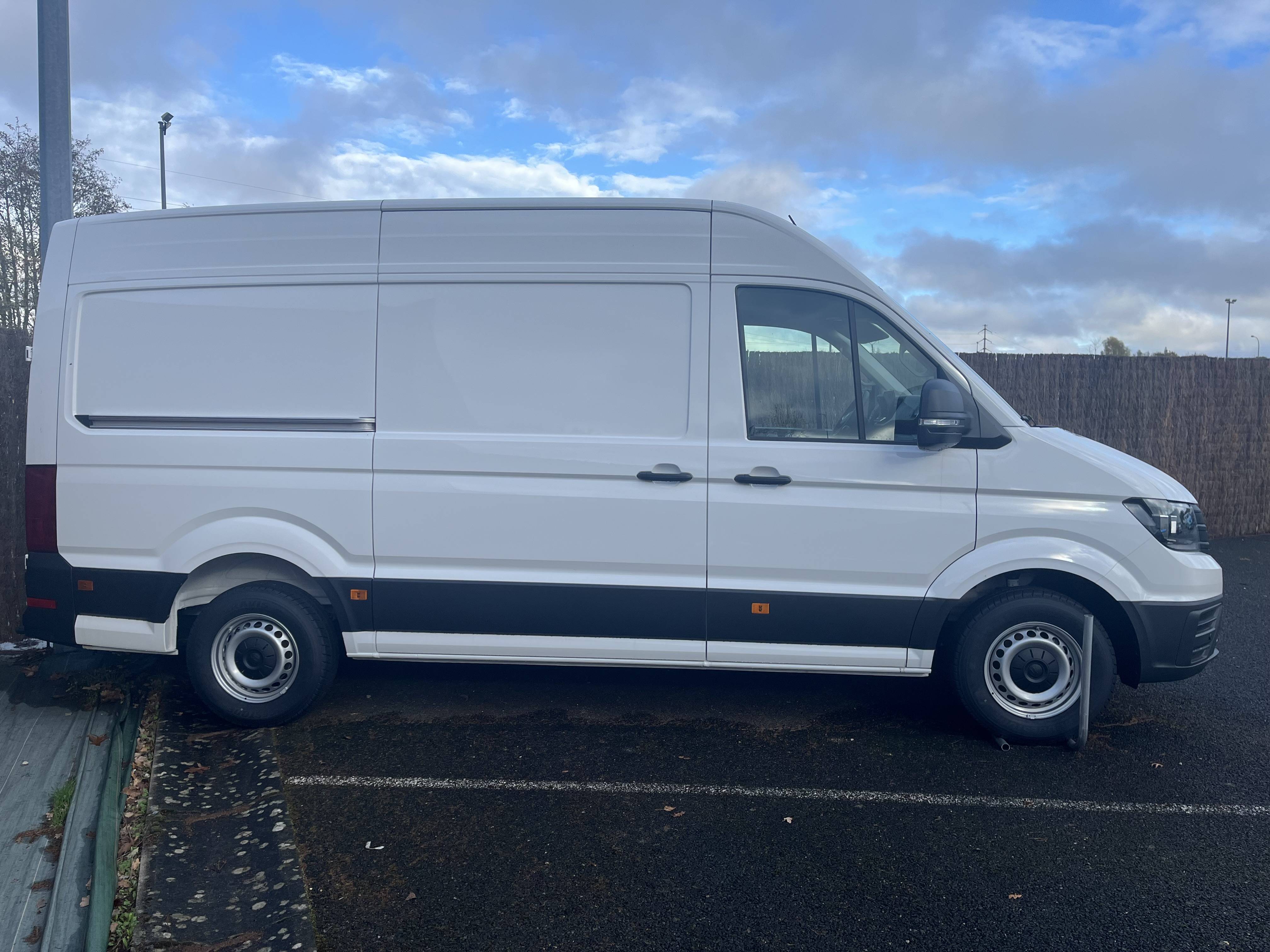 CRAFTER VAN 35 L3H3 2.0 TDI 140 CH