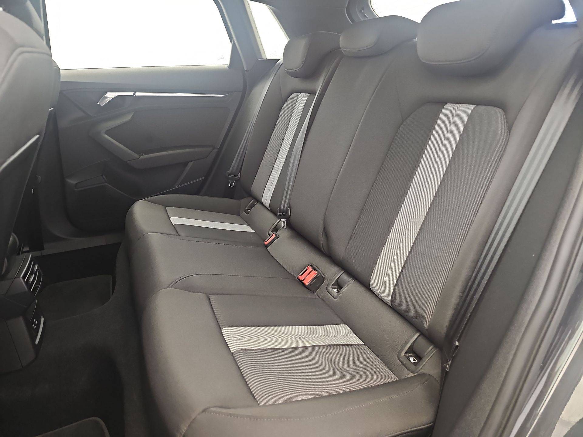 A3 Sportback 40 TFSIe 204 S Tronic 6