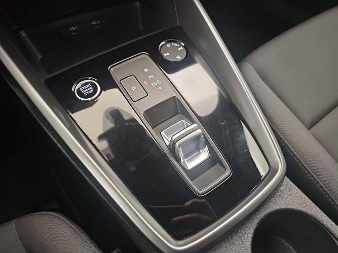 A3 Sportback 40 TFSIe 204 S Tronic 6