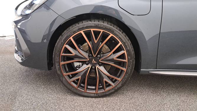 Leon eHybrid 204 ch DSG6