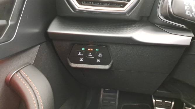 Leon eHybrid 204 ch DSG6