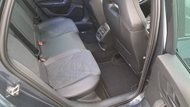 Leon eHybrid 204 ch DSG6