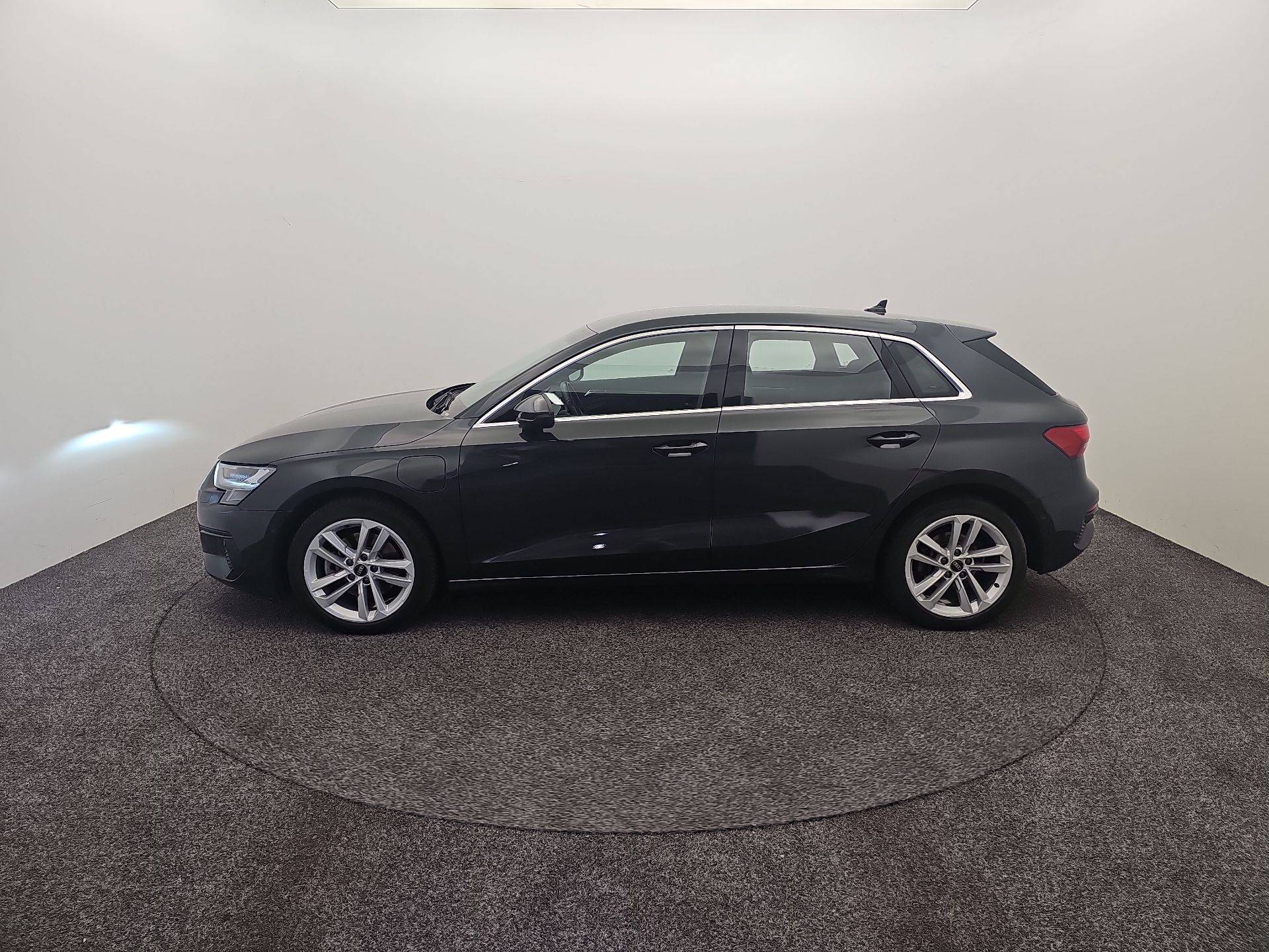 A3 Sportback 40 TFSIe 204 S Tronic 6
