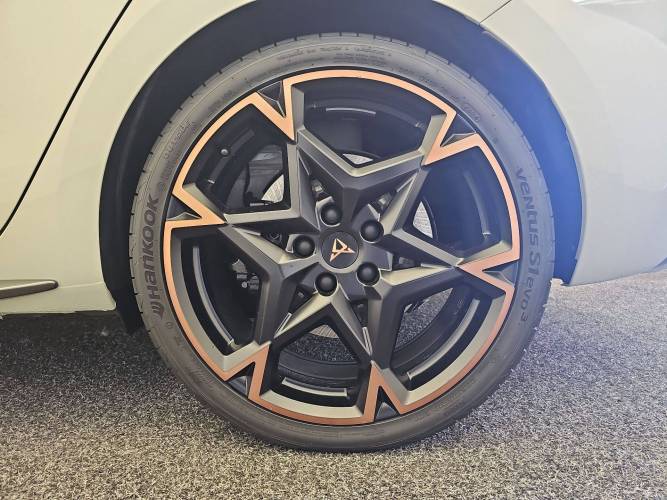 Leon eHybrid 272 ch DSG6