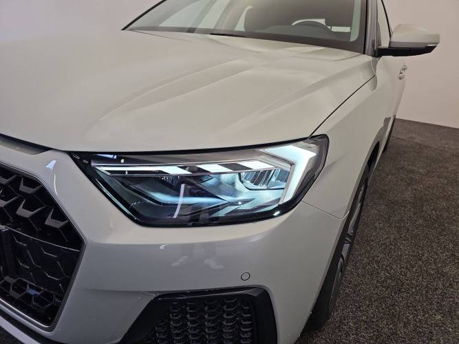 A1 Sportback 30 TFSI 116 ch S tronic 7