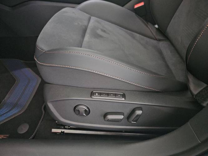 Leon eHybrid 272 ch DSG6