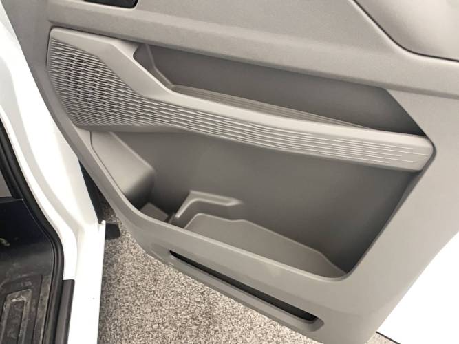 TRANSPORTER VAN L1H1 2.0 TDI 170 BVA8 4MOTION