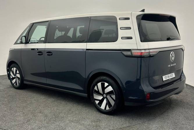 ID. Buzz 286 ch Pro 7 places