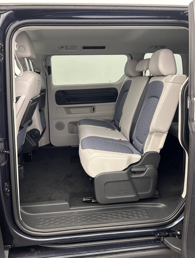 ID. Buzz 286 ch Pro 7 places