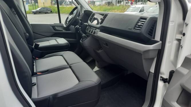 CRAFTER VAN 30 L3H3 2.0 TDI 140 CH