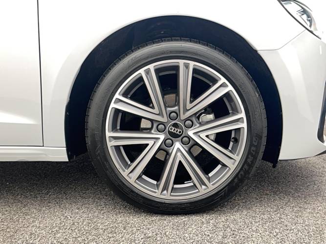 A1 Sportback 25 TFSI 95 ch S tronic 7