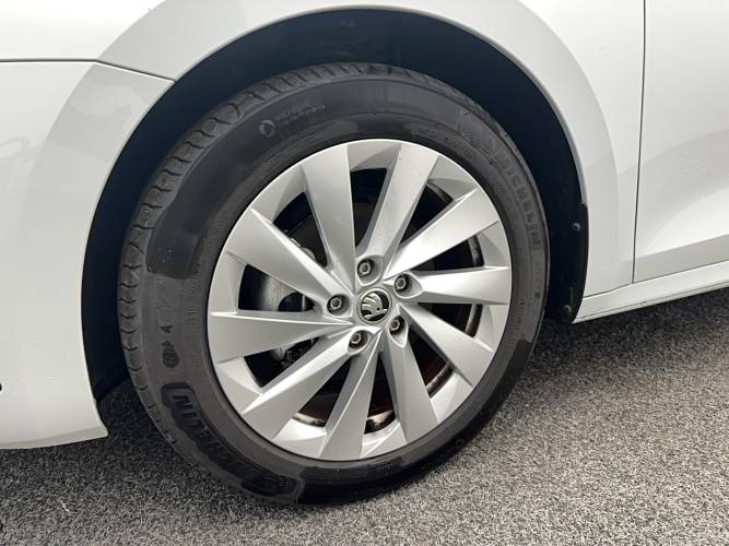 Octavia 1.0 TSI mHEV e-TEC 110 ch DSG7