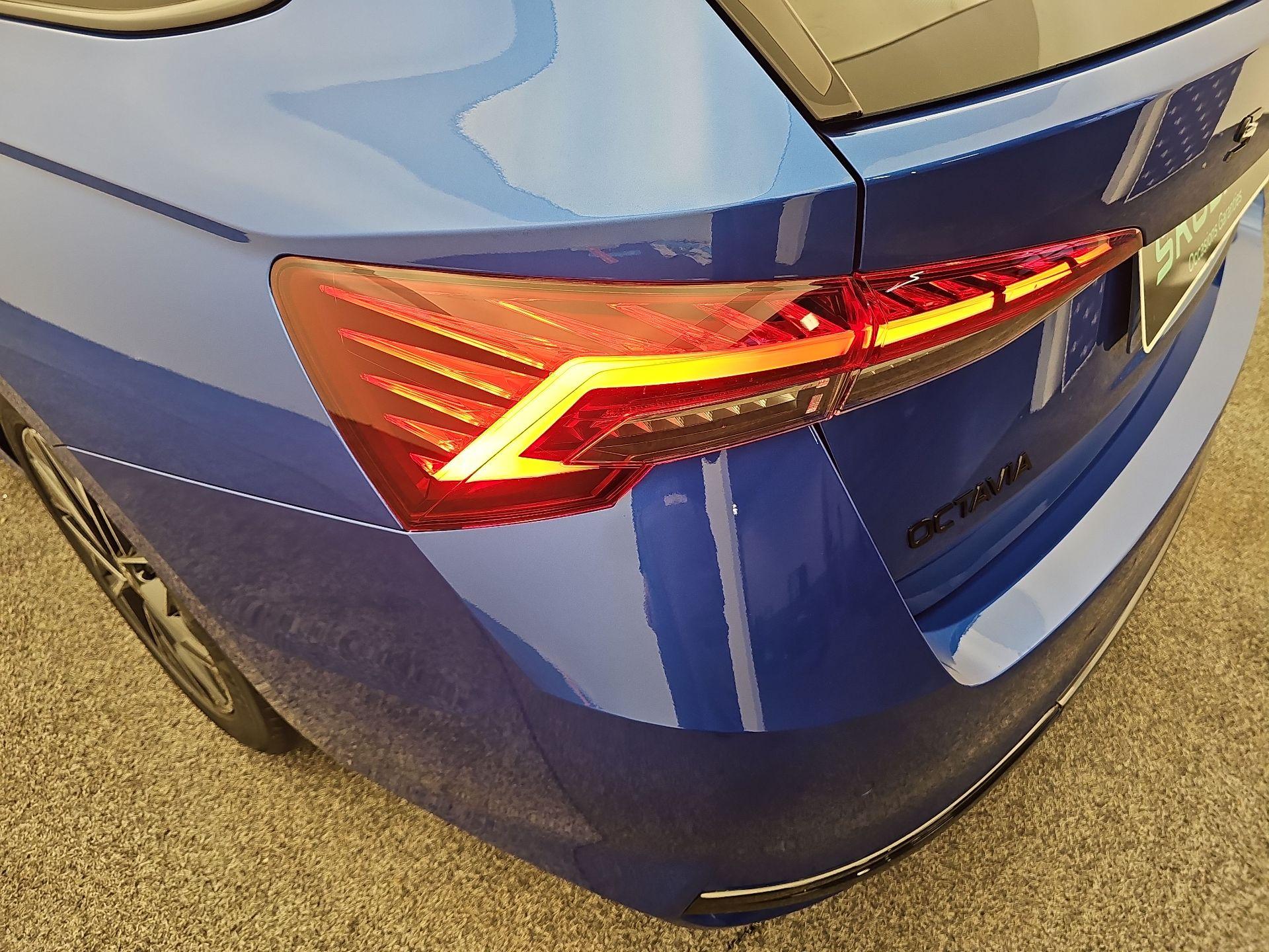 Octavia Combi 1.5 TSI Hybrid 150 ch ACT DSG7