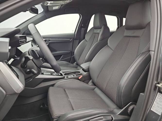 A3 Sportback 40 TFSIe 204 S Tronic 6