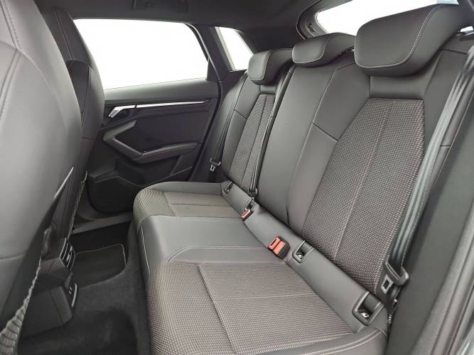 A3 Sportback 40 TFSIe 204 S Tronic 6