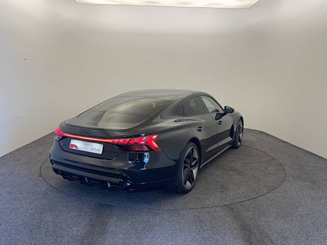 RS e-tron GT 598 ch quattro