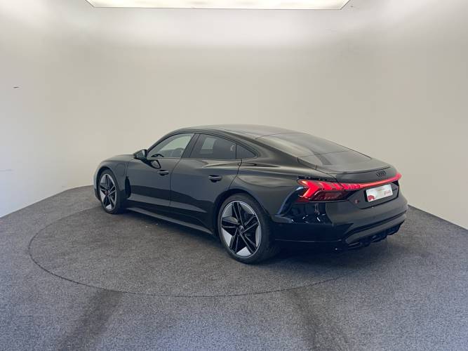 RS e-tron GT 598 ch quattro