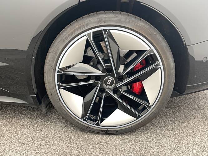 RS e-tron GT 598 ch quattro