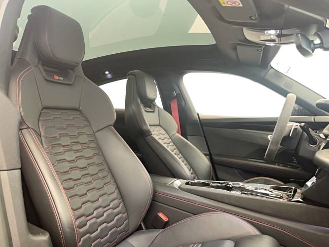 RS e-tron GT 598 ch quattro