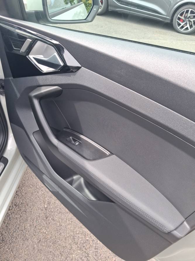 A1 Sportback 30 TFSI 110 ch S tronic 7