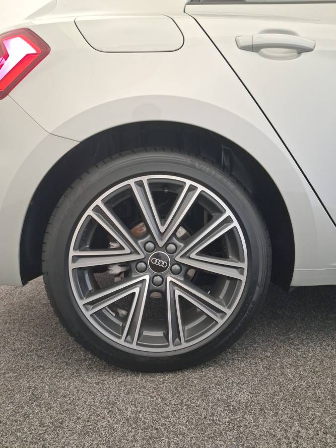 A1 Sportback 30 TFSI 110 ch S tronic 7