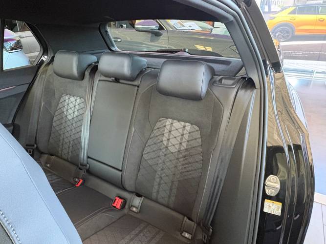 Golf 2.0 TDI 150 DSG7