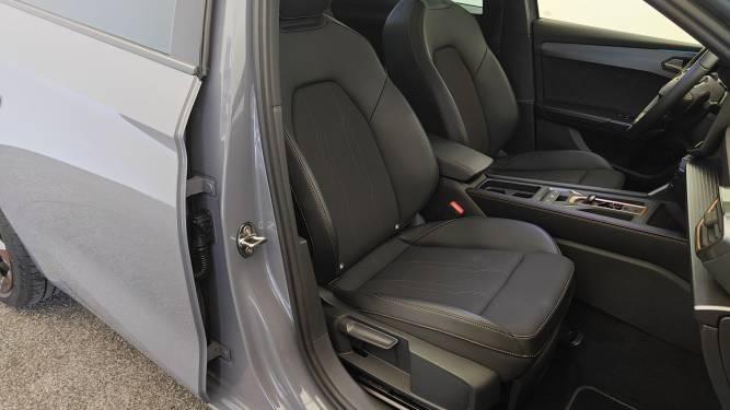 Leon Sportstourer 2.0 TDI 150 ch DSG7