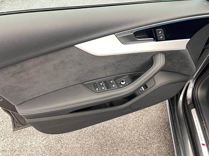A4 Avant 40 TFSI 204 S tronic 7