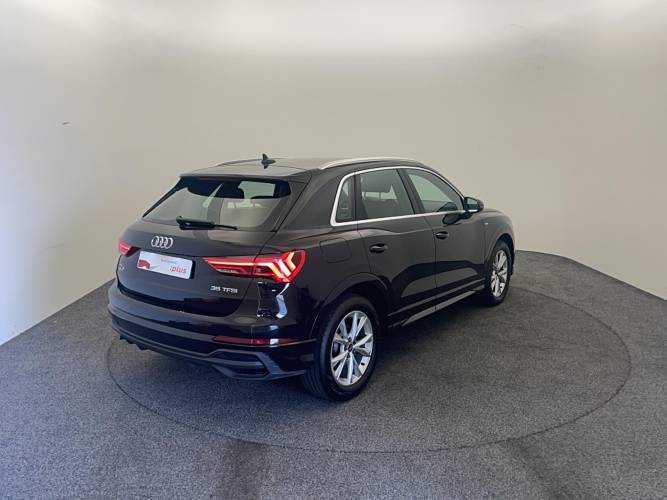 Q3 35 TFSI 150 ch S tronic 7