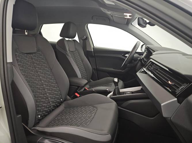 A1 Sportback 30 TFSI 110 ch BVM6