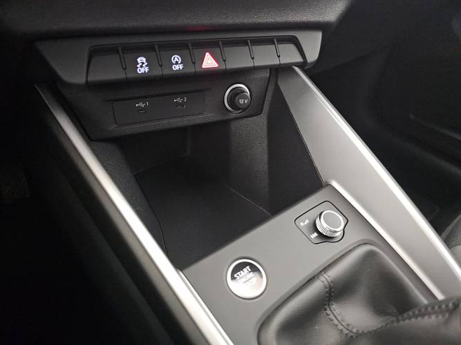 A1 Sportback 30 TFSI 110 ch BVM6