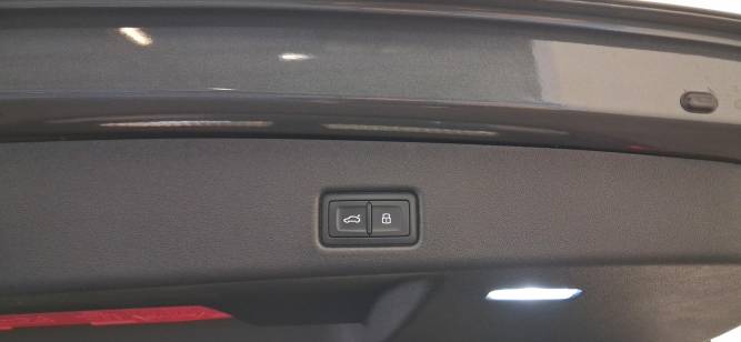 Q5 TFSI 204 ch Hybride S tronic 7