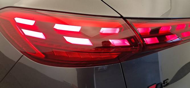 Q5 TFSI 204 ch Hybride S tronic 7