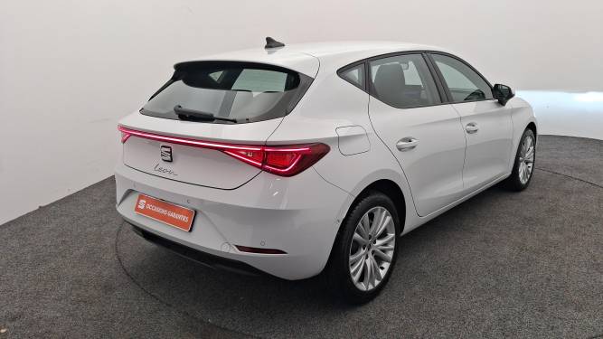 Leon 1.5 eTSI Hybrid 115 DSG7