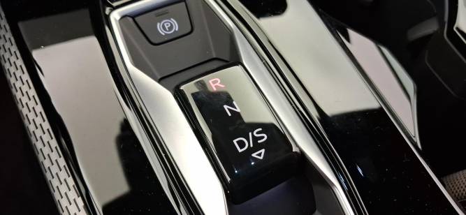 A5 Avant e-hybrid 299 ch S tronic 7 Quattro