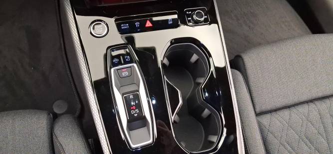 A5 Avant e-hybrid 299 ch S tronic 7 Quattro